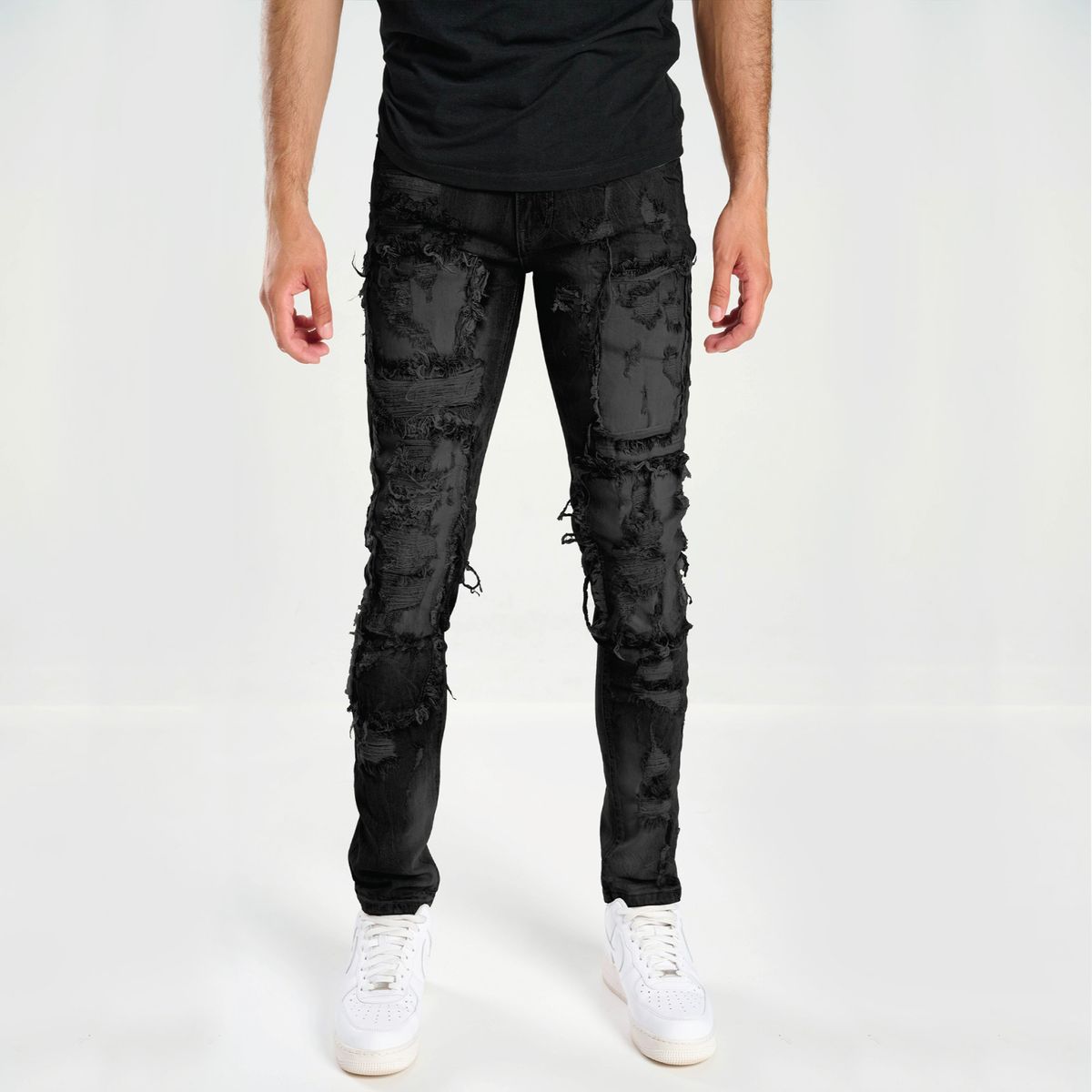 Taker Distressed Denim - Black