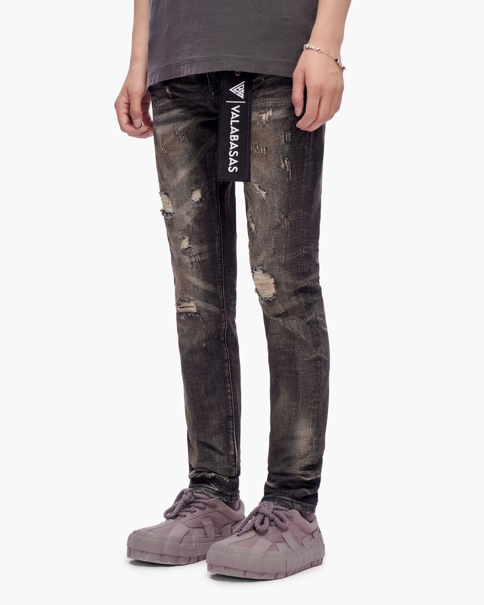 Haste Black Grey Wash