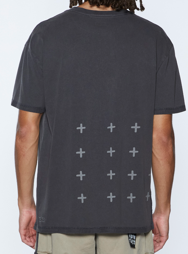 Idols Tee - Faded Black